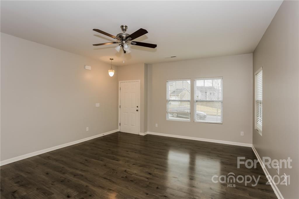 Property image 4 of 2315 Bloomfield Drive in Azalea Estates, Kannapolis, NC 28081
