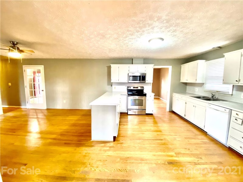 Property image 4 at 1967 Glenheath Drive, Hendersonville, NC 28791