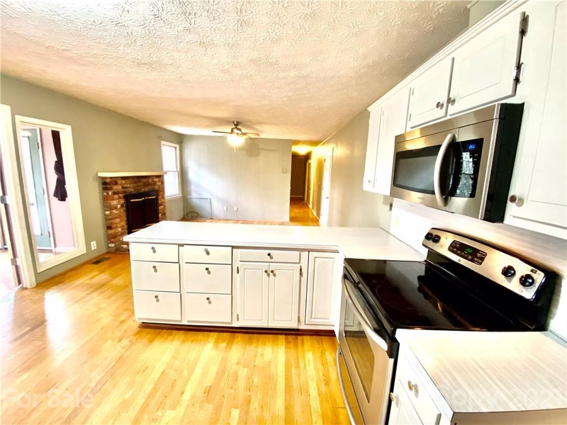 Property image 5 at 1967 Glenheath Drive, Hendersonville, NC 28791