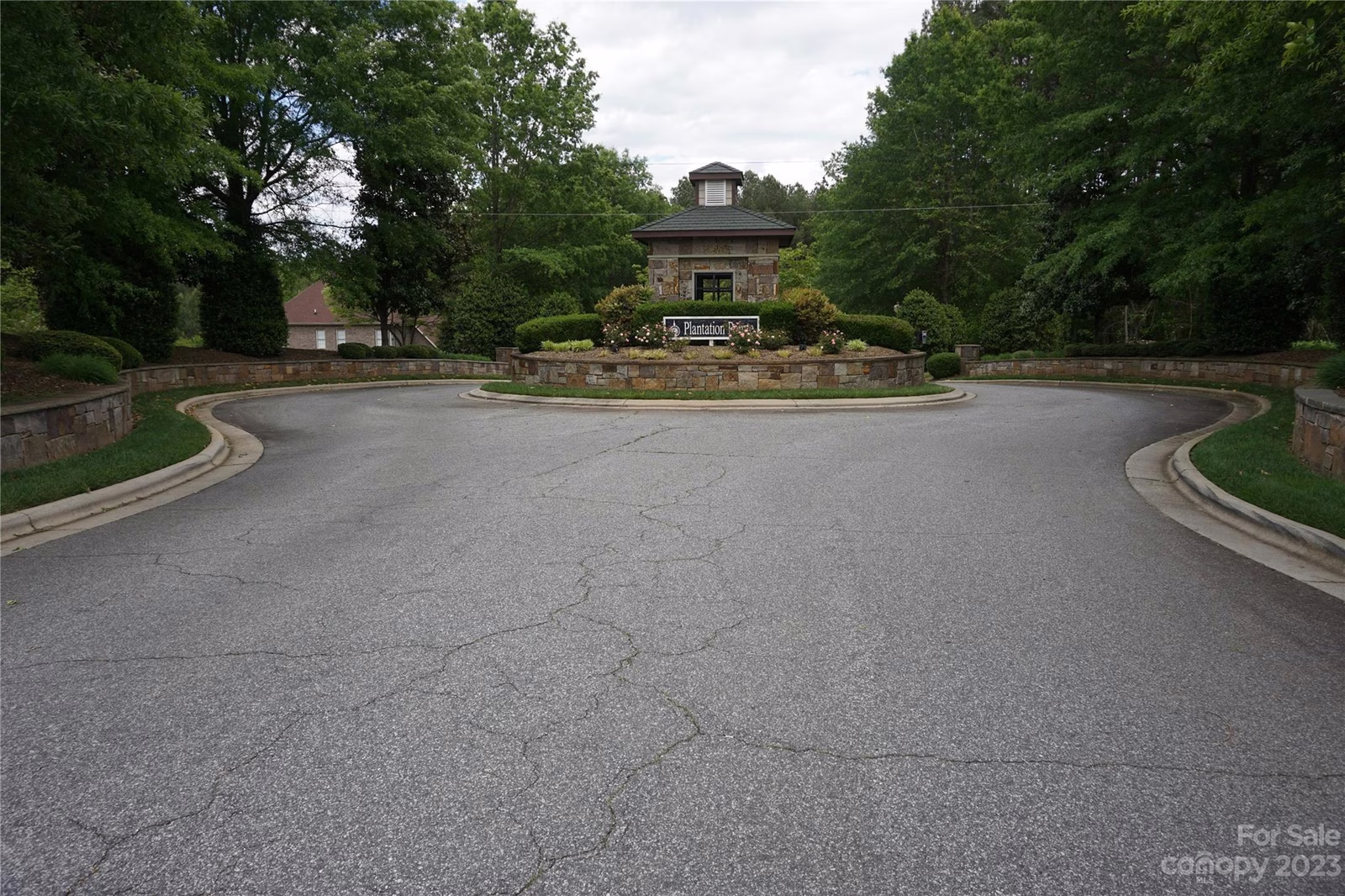 Property image 1 at 6088 Plantation Pointe Drive, Granite Falls, NC 28630