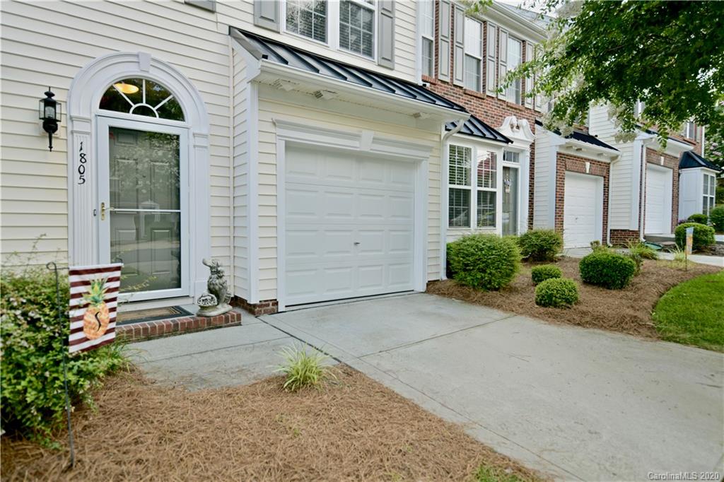 Property image 3 of 1805 Robinwood Village Drive in Robinwood Village, Gastonia, NC 28054
