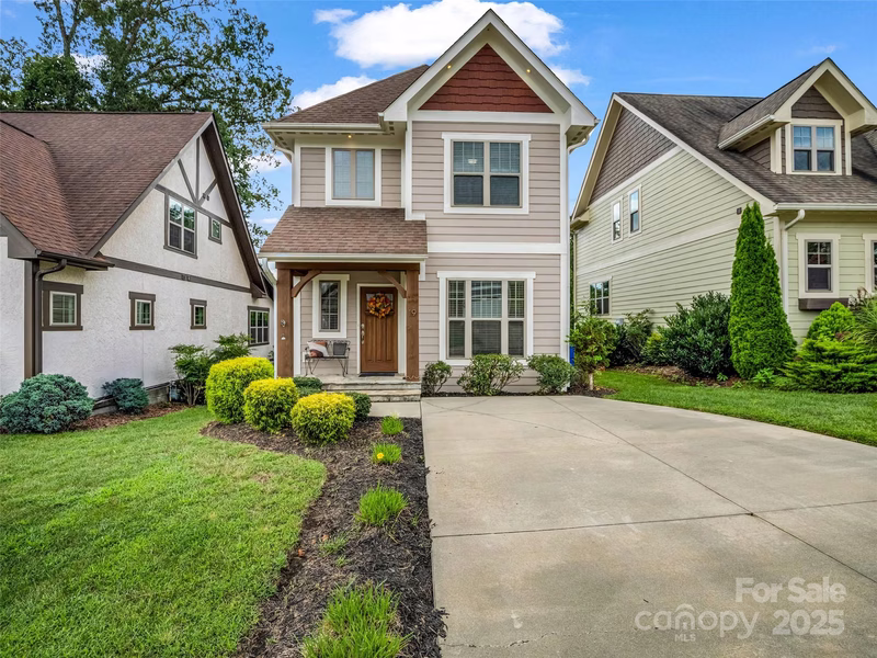 19 Tudor Way