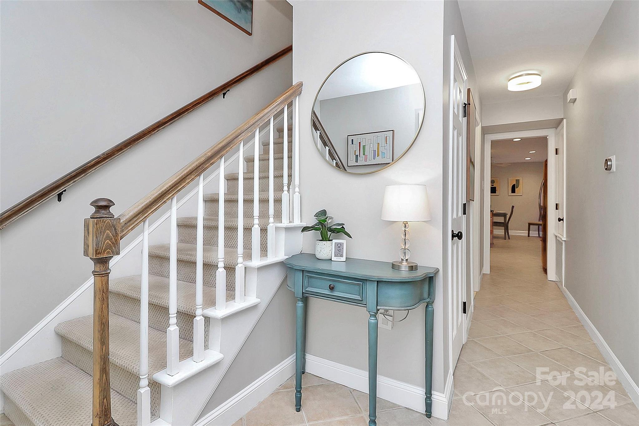 Property image 5 of 6657 Bunker Hill Circle in Olde Georgetowne, Charlotte, NC 28210