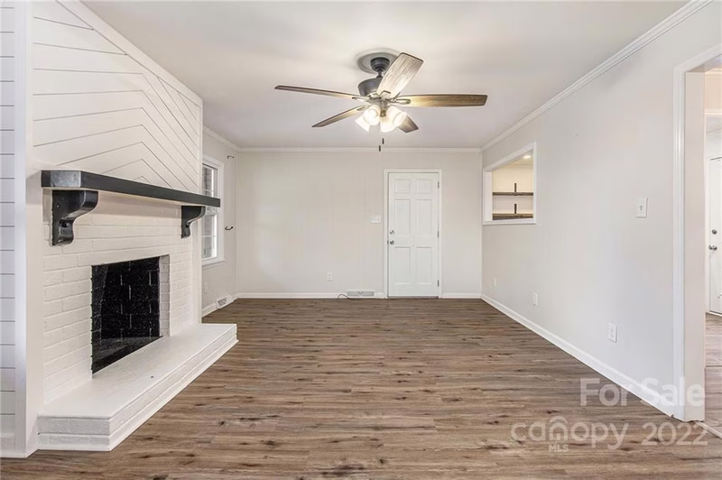 Property image 3 at 2460 Shaw Avenue, Gastonia, NC 28054