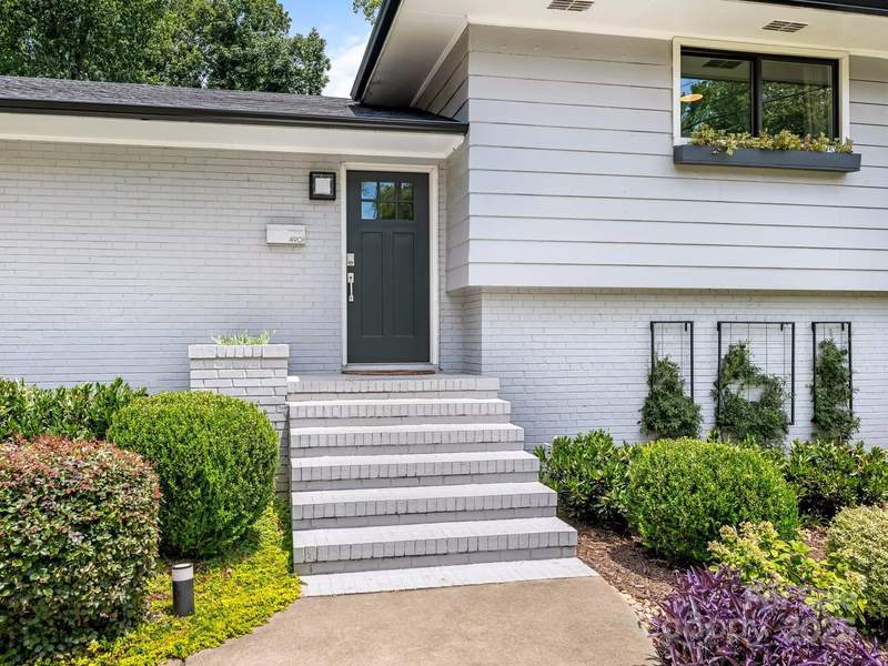 Property image 2 at 4901 Murrayhill Road, Charlotte, NC 28210