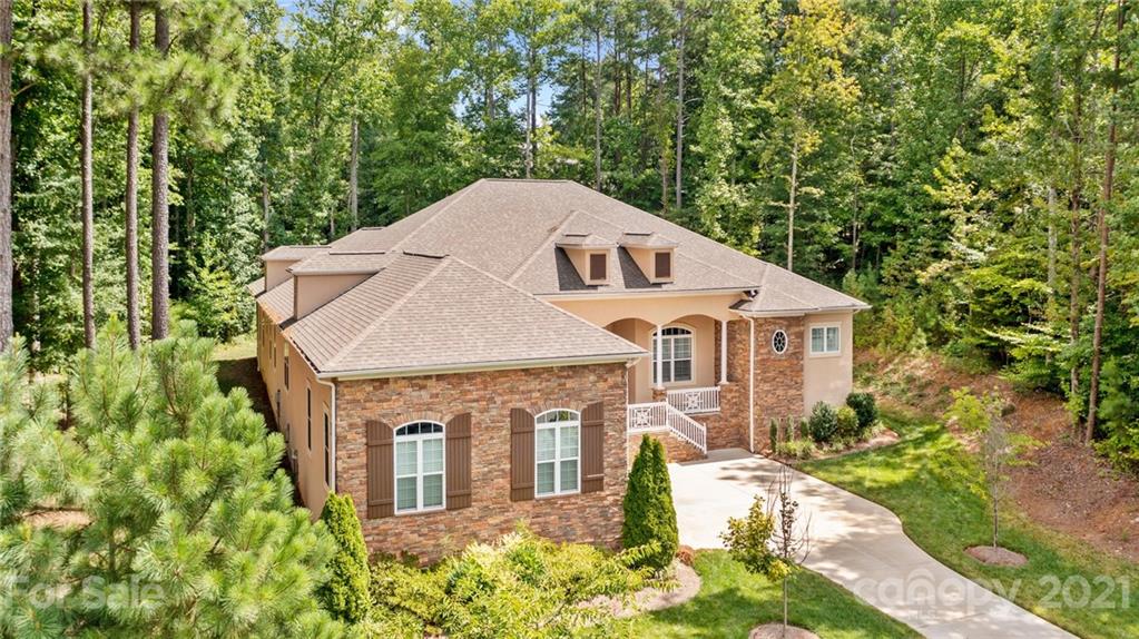 Property image 4 of 7575 Cottonwood Drive in Lakewood, Denver, NC 28037
