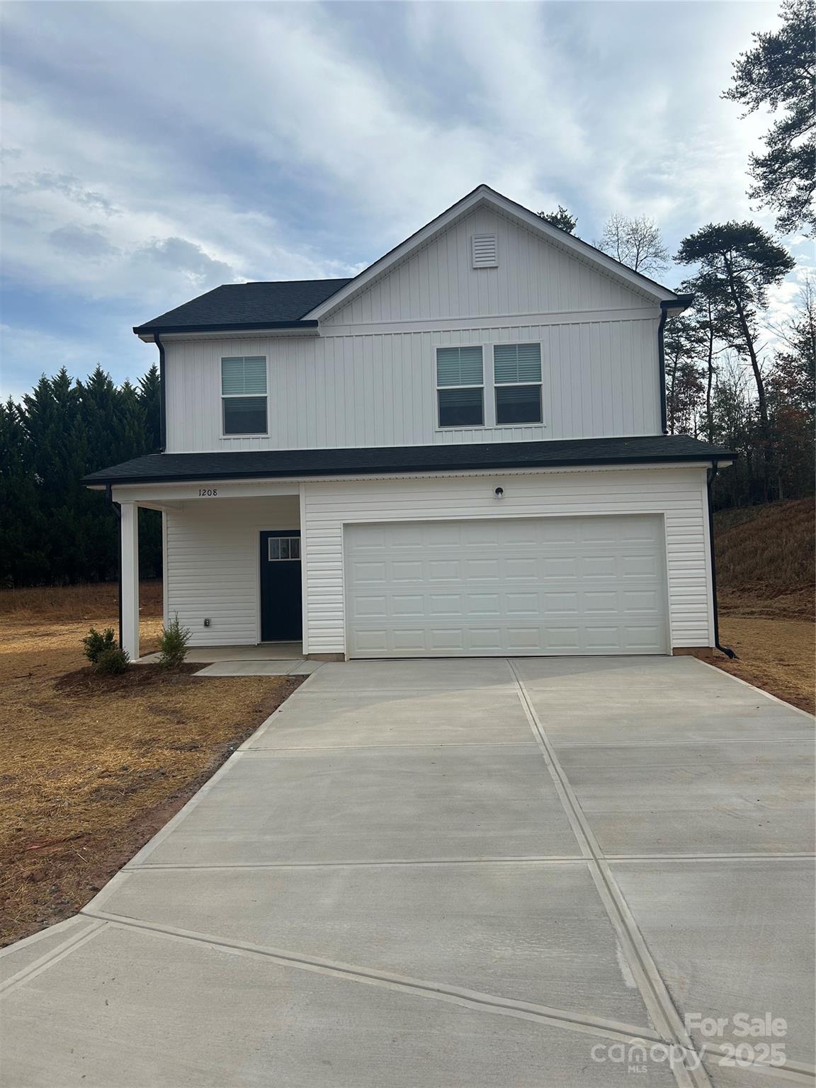 Property image 2 of 1222 Fall Day Circle in Summerhill, Lenoir, NC 28645