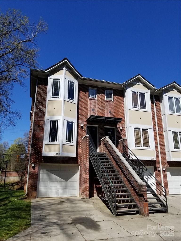 Property image 2 of 1105 Kurt Court in Madison Park, Charlotte, NC 28209