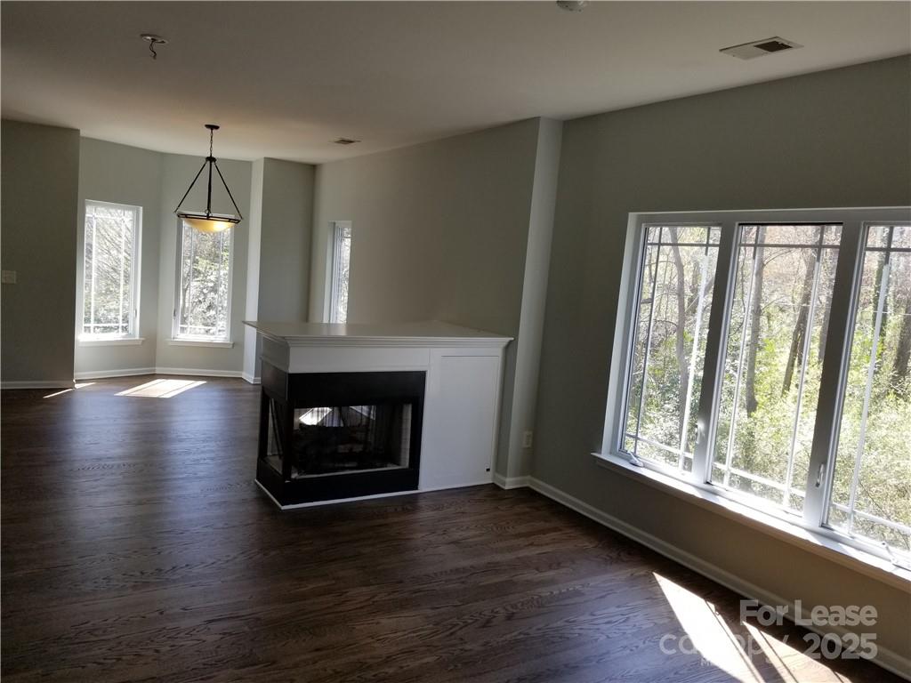 Property image 4 of 1105 Kurt Court in Madison Park, Charlotte, NC 28209