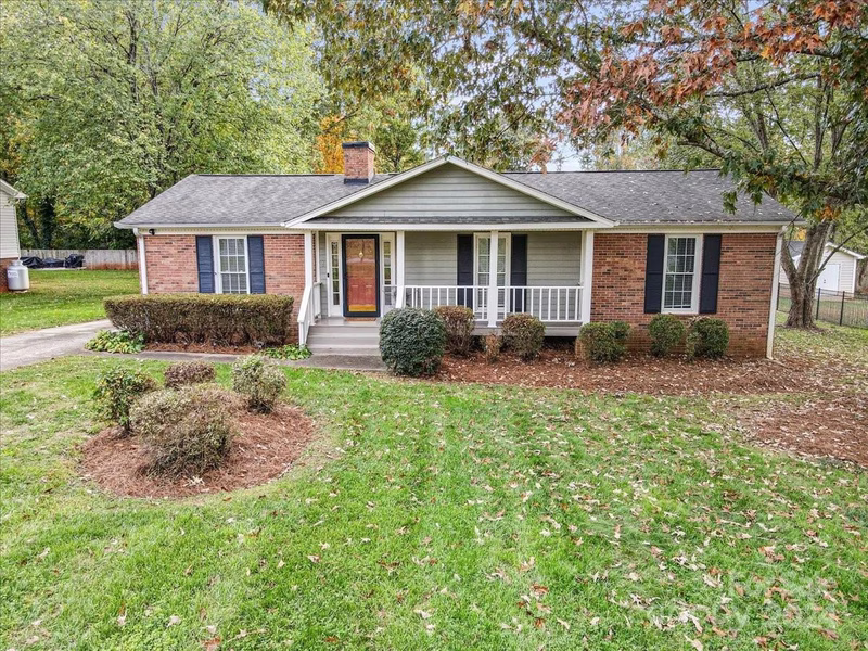 Property image 3 at 520 Briar Creek Road, Gastonia, NC 28056