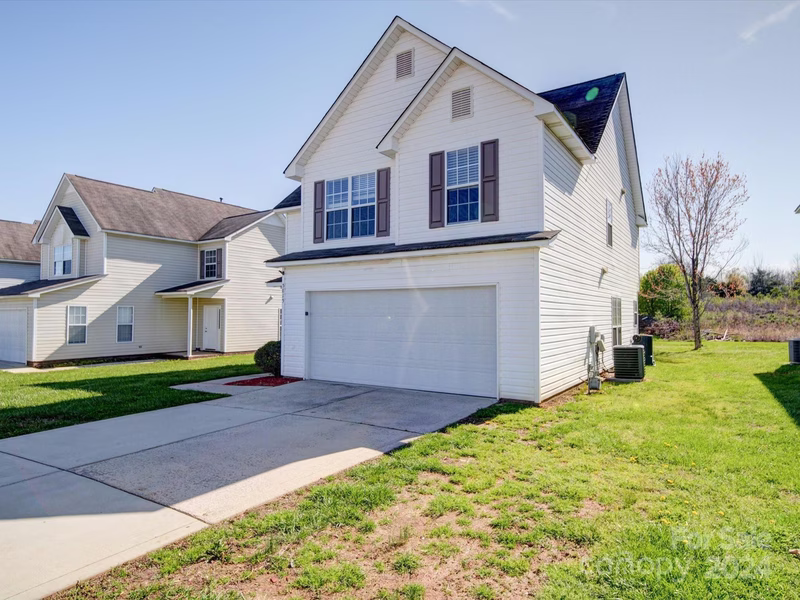 5815 Bridgeway Drive