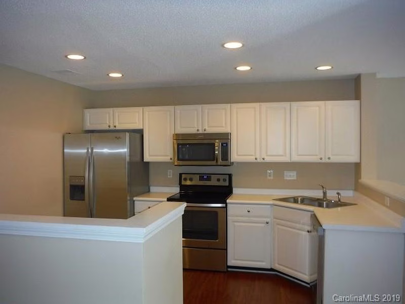 Property image 2 at 8510 Southgate Commons Drive, Charlotte, NC 28277