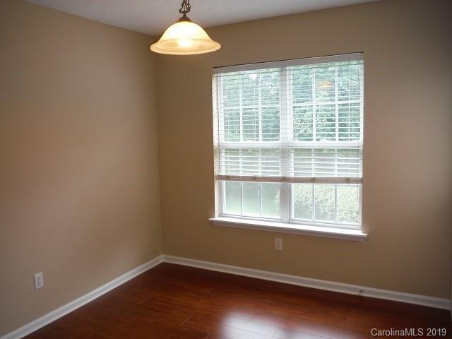 Property image 4 of 8510 Southgate Commons Drive in Southgate, Charlotte, NC 28277