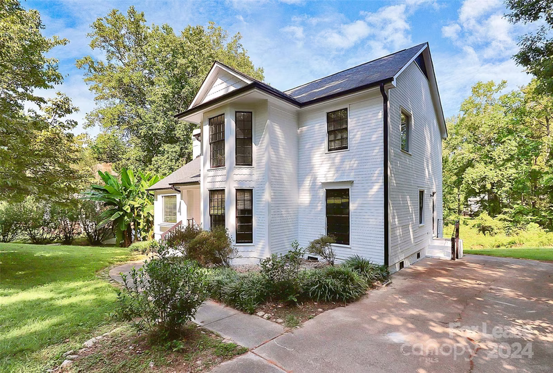 Property image 4 at 14301 Hackamore Drive, Matthews, NC 28105