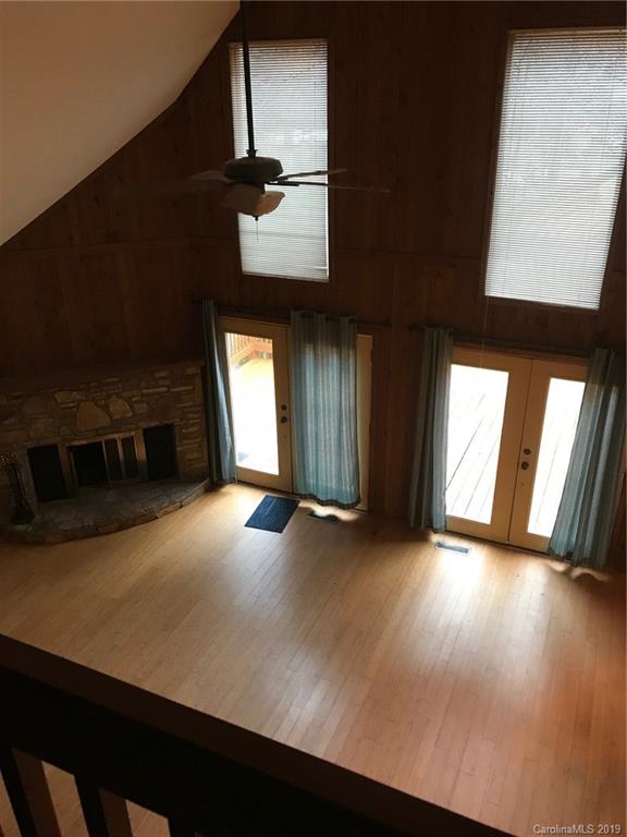 Property image 3 of 21235 Sandy Cove Road in Rockridge Shores, Cornelius, NC 28031