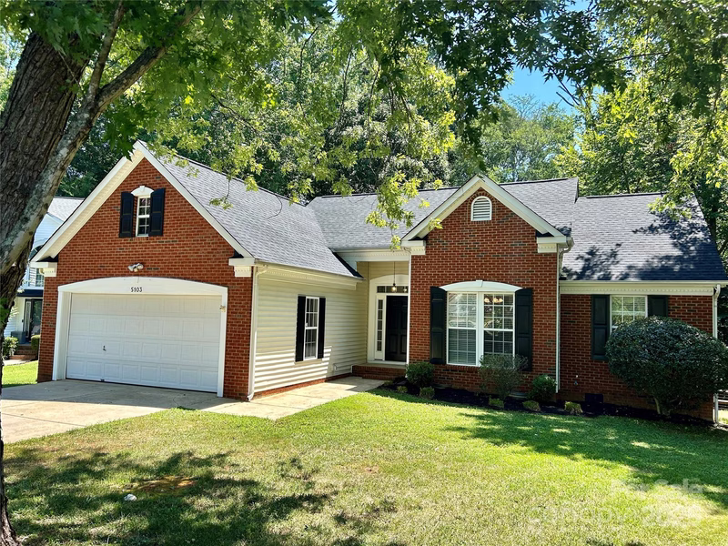 Property image 2 at 5103 Timbertop Lane, Charlotte, NC 28215
