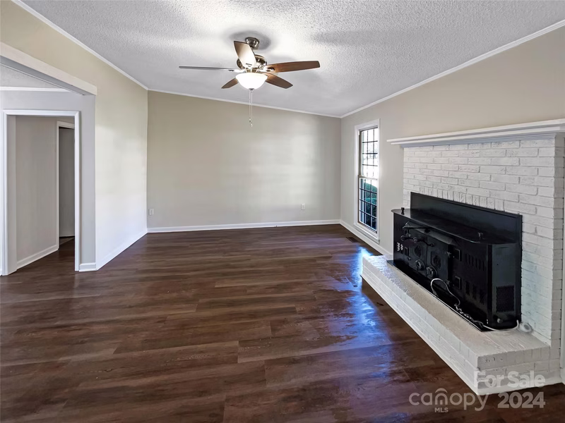 Property image 3 at 510 Briar Creek Road, Gastonia, NC 28056