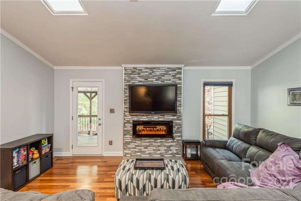 Property image 5 of 6506 Carmel Hills Drive in Carmel Hills, Charlotte, NC 28226