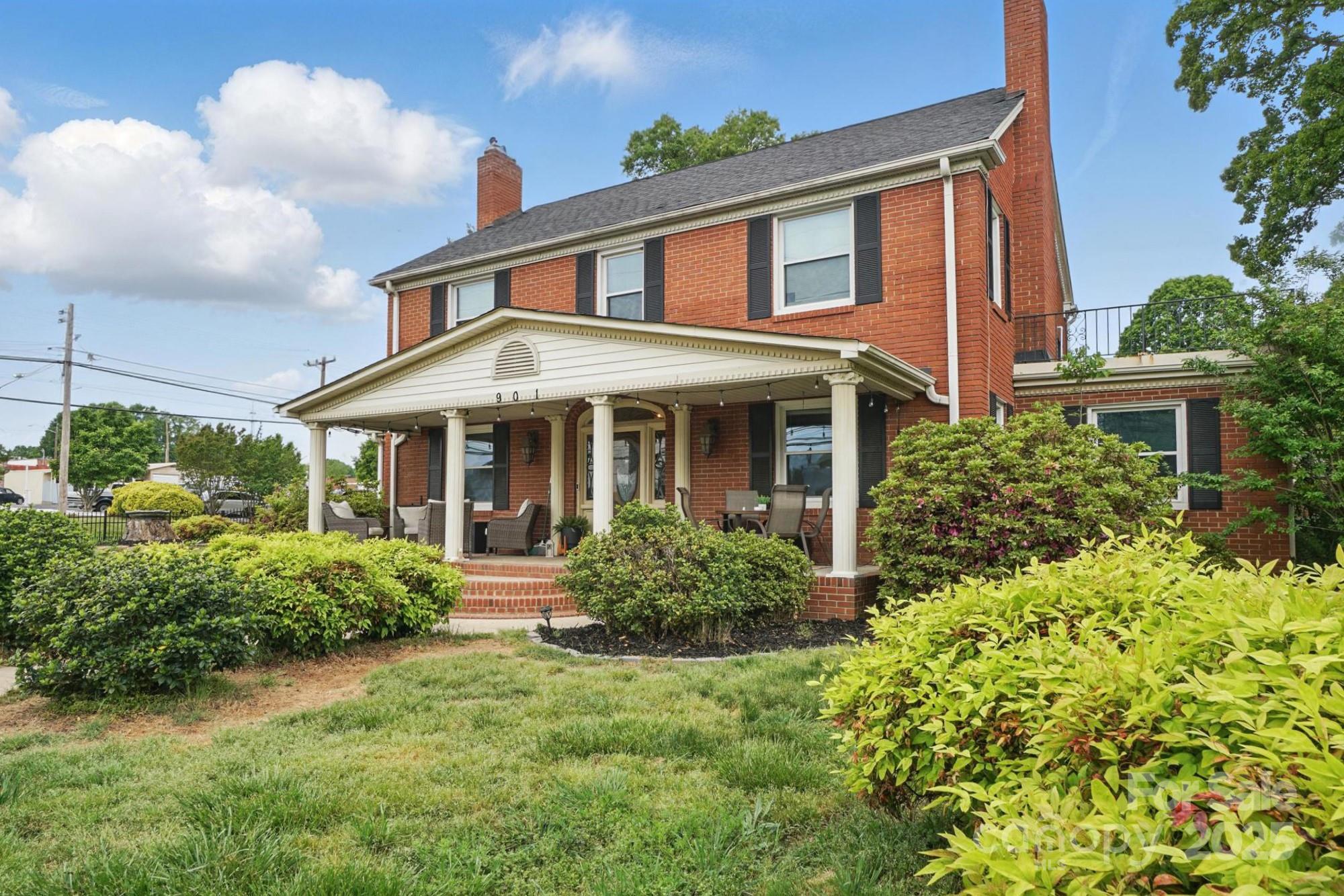 Property image 2 of 901 Central Drive in Jackson Park, Kannapolis, NC 28083