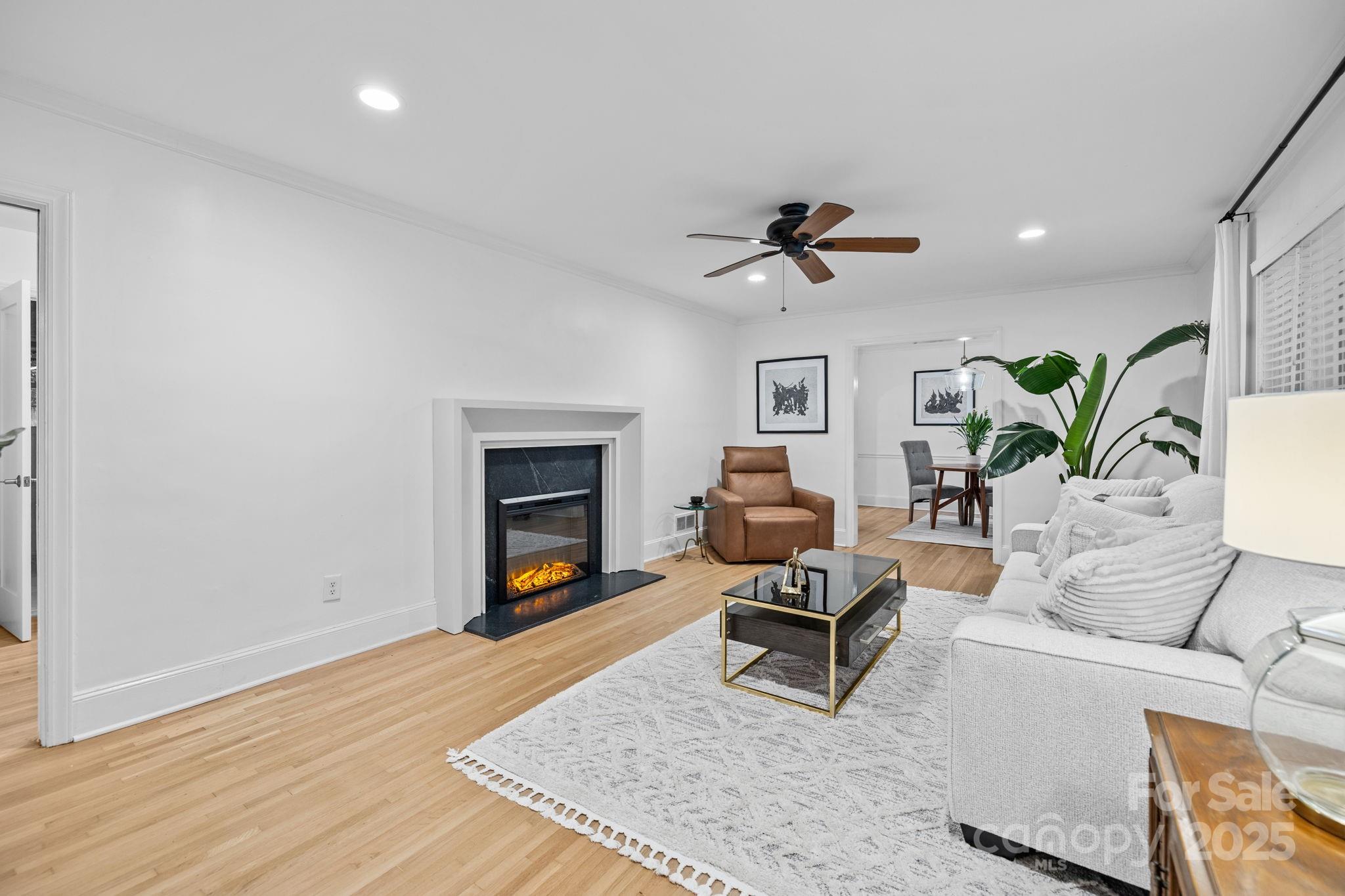 Property image 3 of 5600 Murrayhill Road in Madison Park, Charlotte, NC 28210
