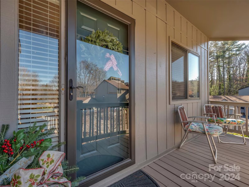 Property image 3 at 205 Juniper Lane, Hendersonville, NC 28739