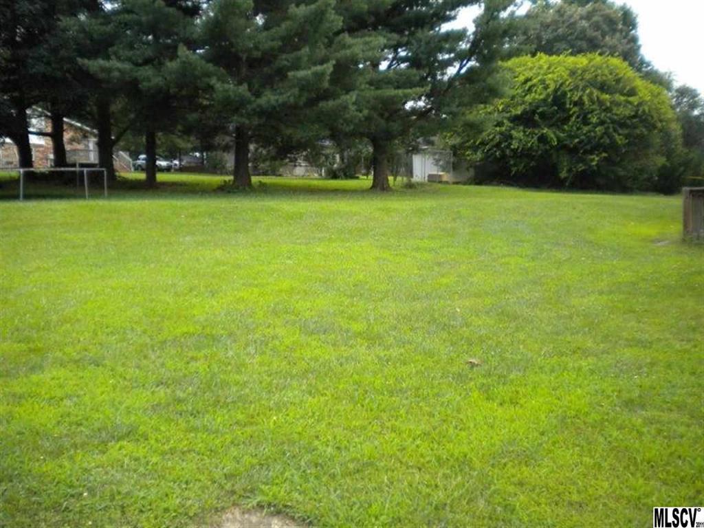 Property image 3 of 4651 Queens Road in Jamestowne, Hickory, NC 28602