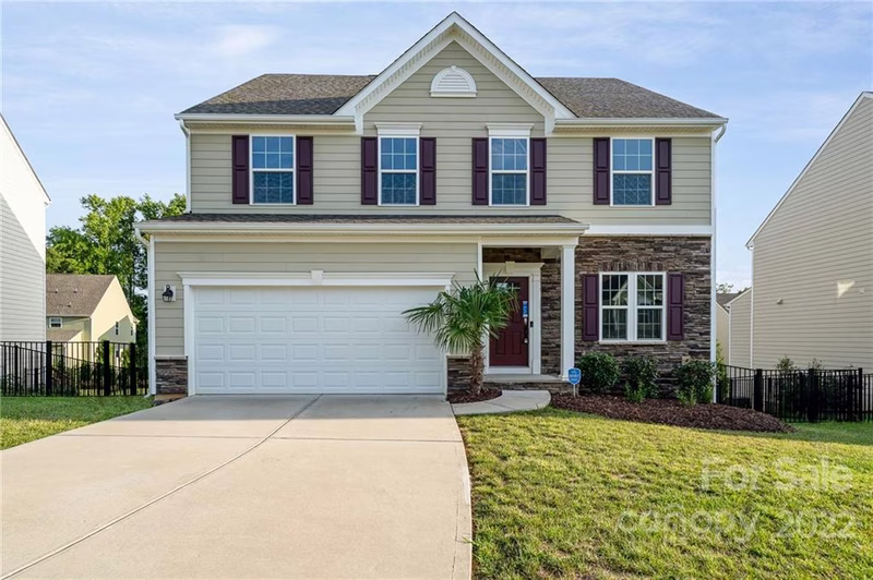 1211 Longwall Lane