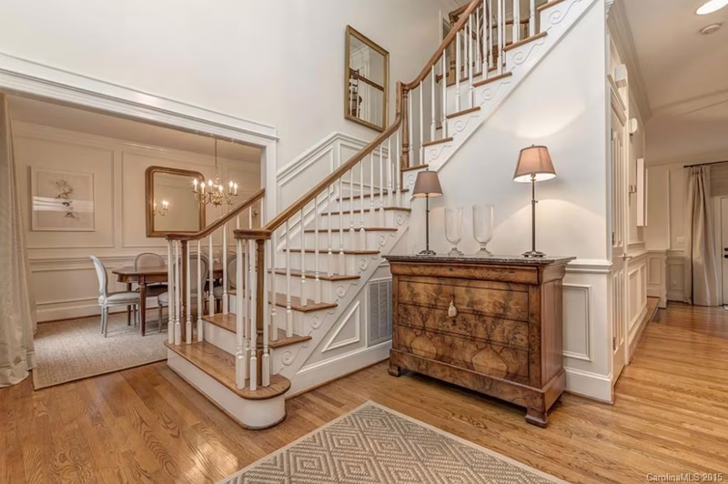 Property image 3 at 600 River Oaks Lane, Charlotte, NC 28226