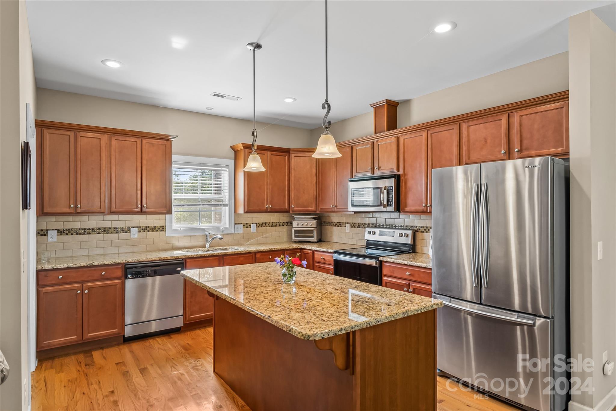 Property image 2 of 2130 Chelesa Lane in Nottingham Estates, Newton, NC 28658