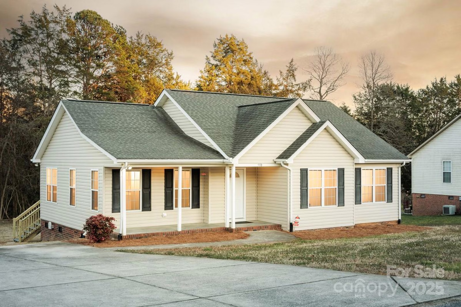 Property image 1 at 580 Earley Street, Kannapolis, NC 28083