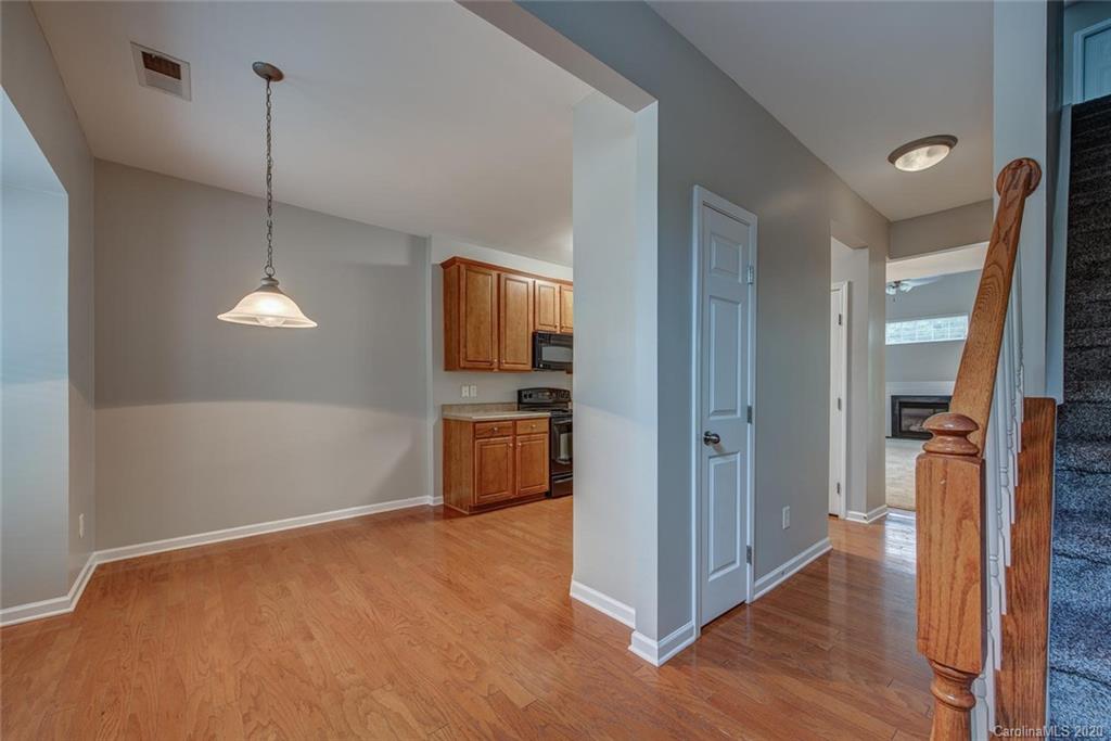 Property image 2 of 1684 Backcreek Lane in Robinwood Village, Gastonia, NC 28054