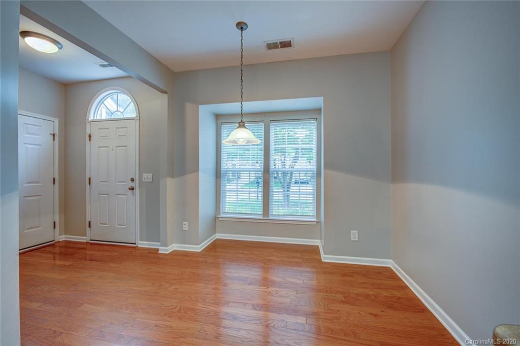 Property image 3 of 1684 Backcreek Lane in Robinwood Village, Gastonia, NC 28054