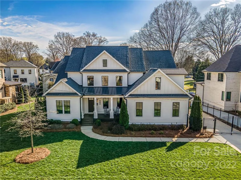 309 Plantation Place