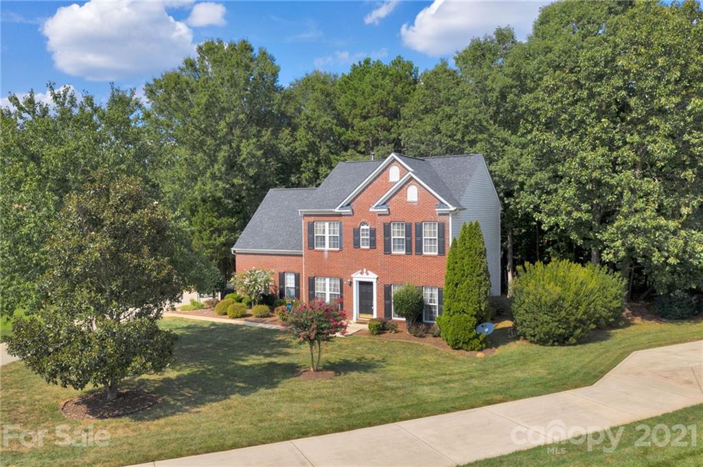 Property image 3 of 7206 Red Bush Court in Oak Grove, Indian Trail, NC 28079