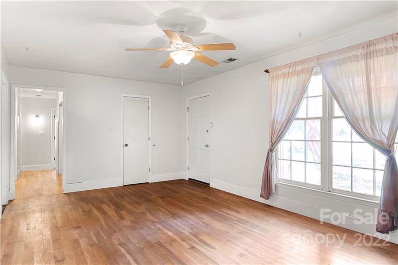 Property image 4 at 6406 Old Meadow Road, Charlotte, NC 28227