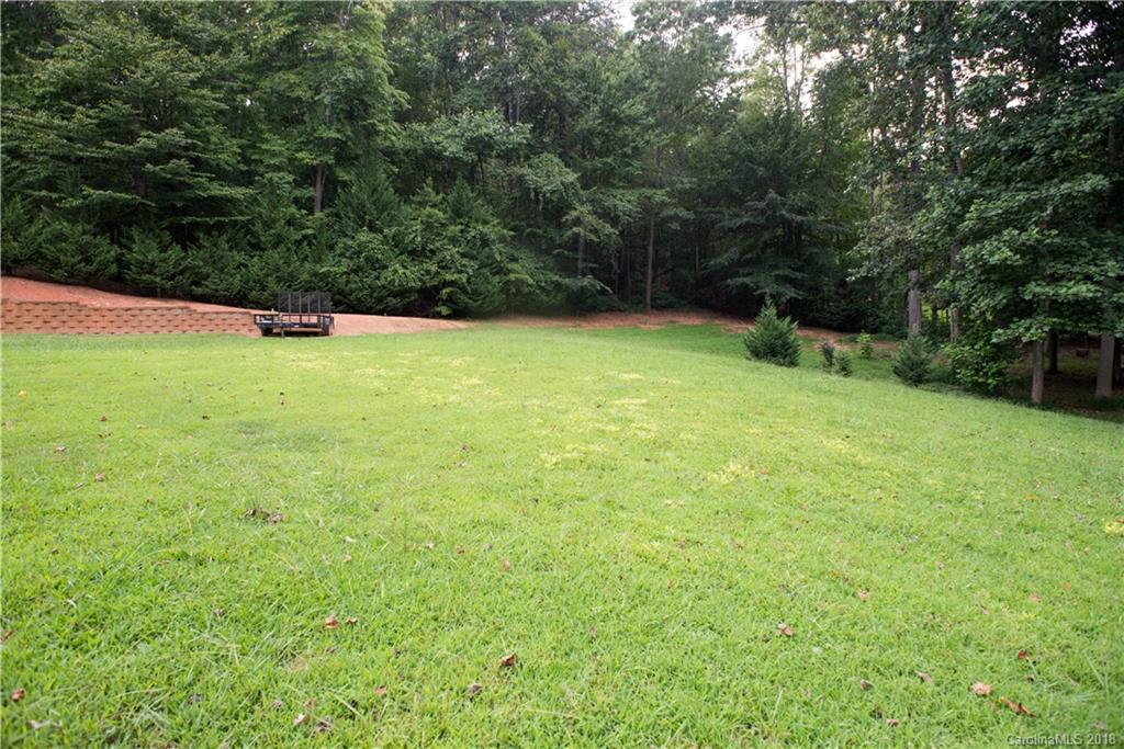 Property image 4 of 2832 Wheatfield Court in Levinwood, Lincolnton, NC 28092