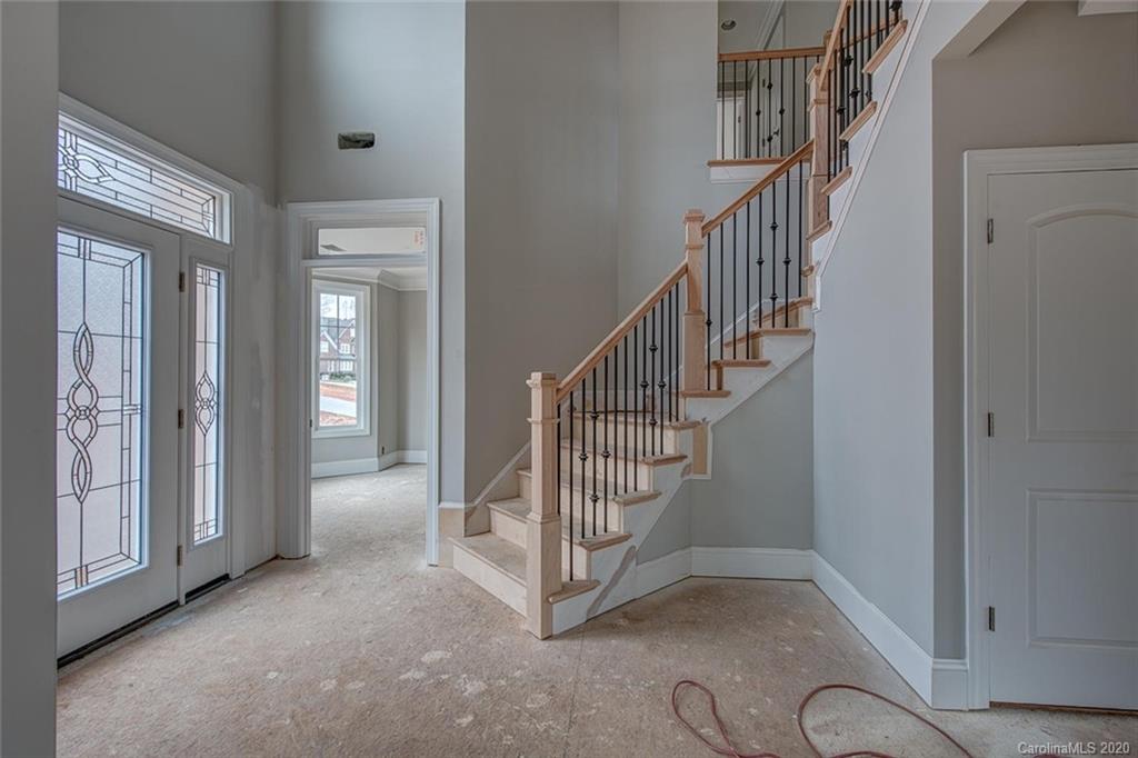Property image 4 of 2849 Scarborough Court in Glenmoor, Gastonia, NC 28054