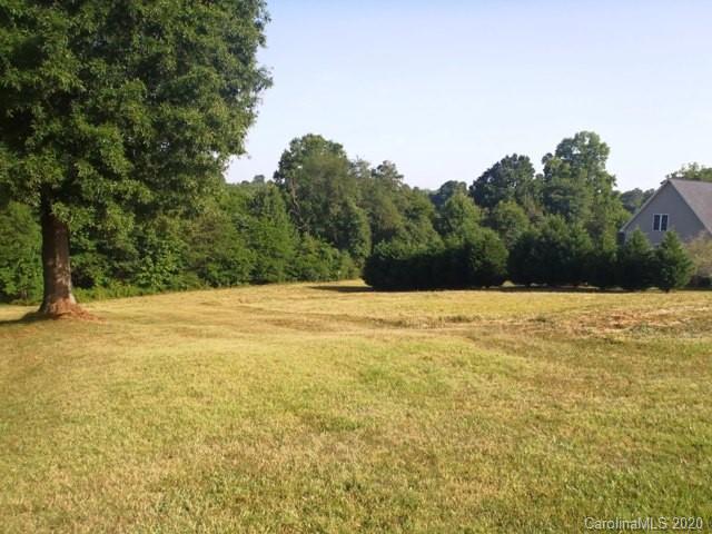 Property image 3 of Carriage Carriage Lane in Grandview Farms, Lincolnton, NC 28092