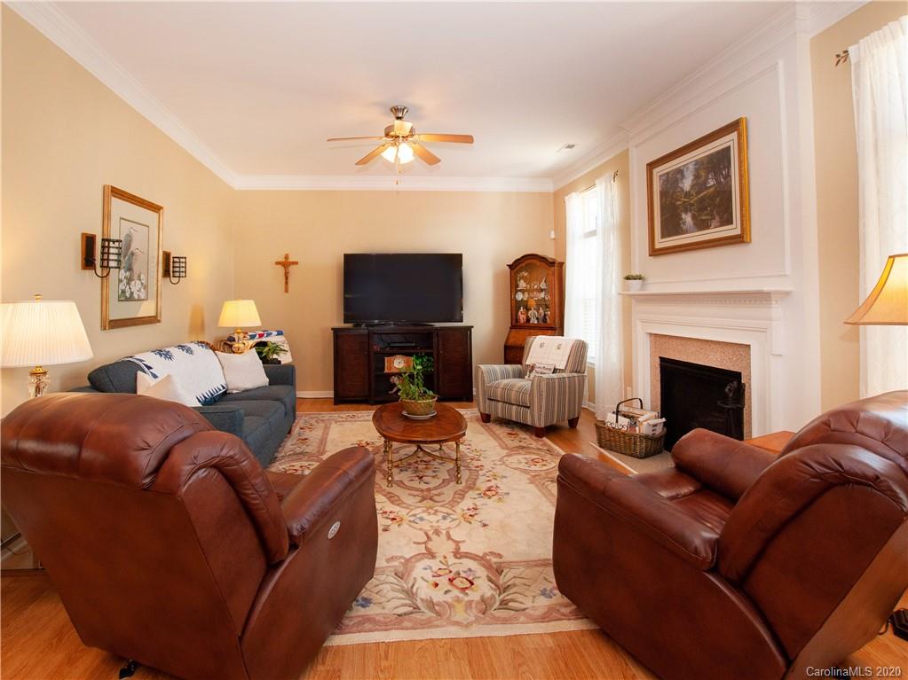 Property image 4 of 210 Wood Lake Drive in Villas of Sun Valley, Monroe, NC 28110