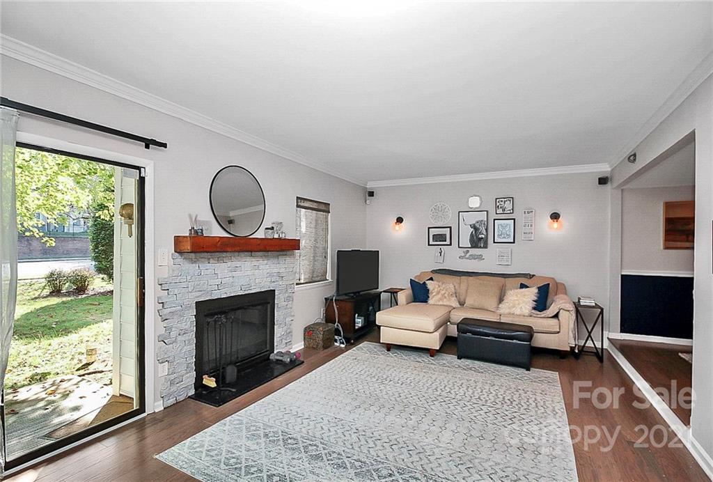 Property image 5 of 3628 Maple Glen Lane in Sir Johns Hill, Charlotte, NC 28226