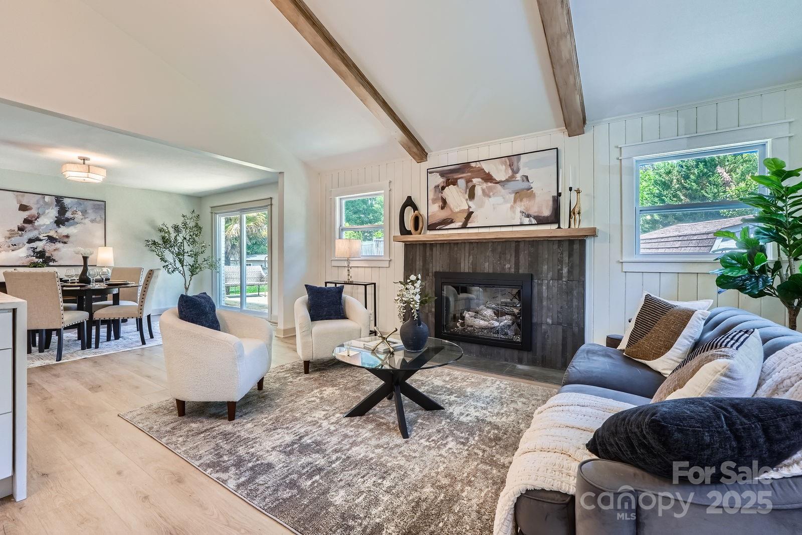 Property image 3 of 1515 Edgewater Drive in Starmount, Charlotte, NC 28210