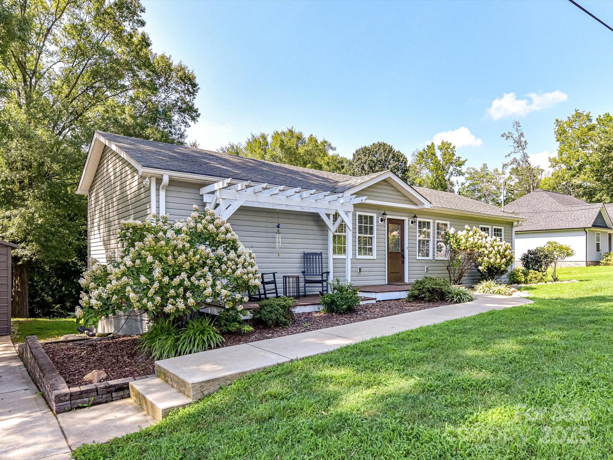 Property image 2 of 2550 Echerd Street in Shady Haven, Kannapolis, NC 28083