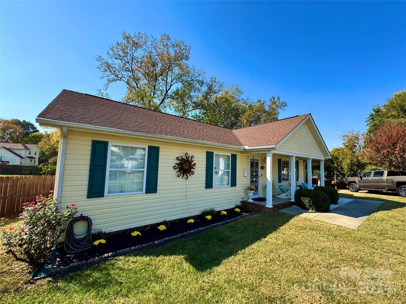 Property image 3 at 950 Polk Street, Charlotte, NC 28206