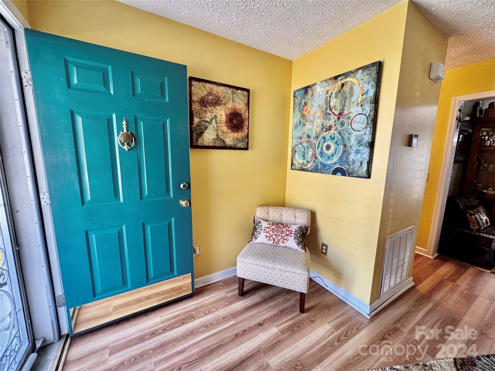 Property image 5 of 950 Polk Street in Greenville, Charlotte, NC 28206