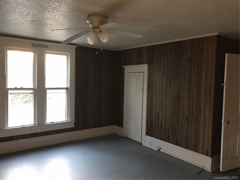 Property image 4 at 610 Davie Avenue, Statesville, NC 28677