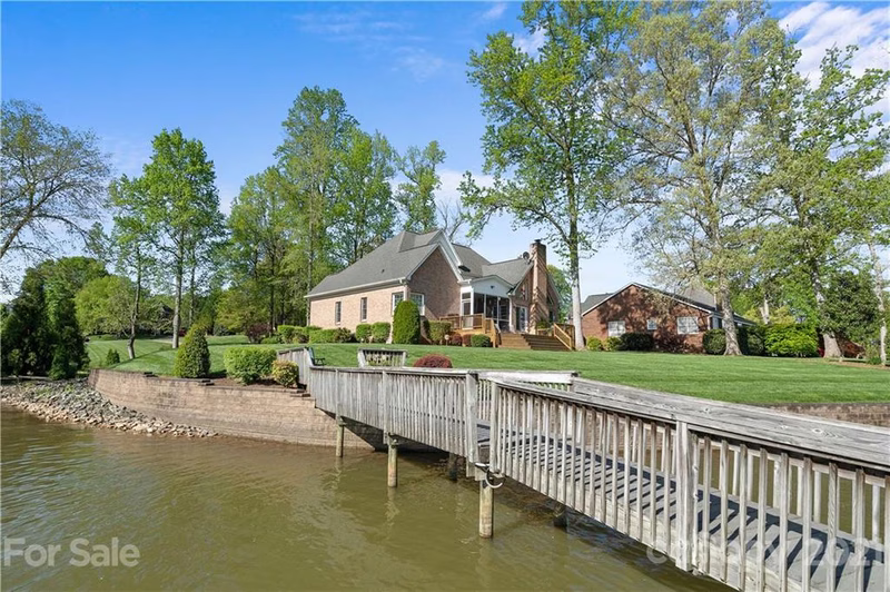 Property image 5 at 143 Castles Gate Drive, Mooresville, NC 28117