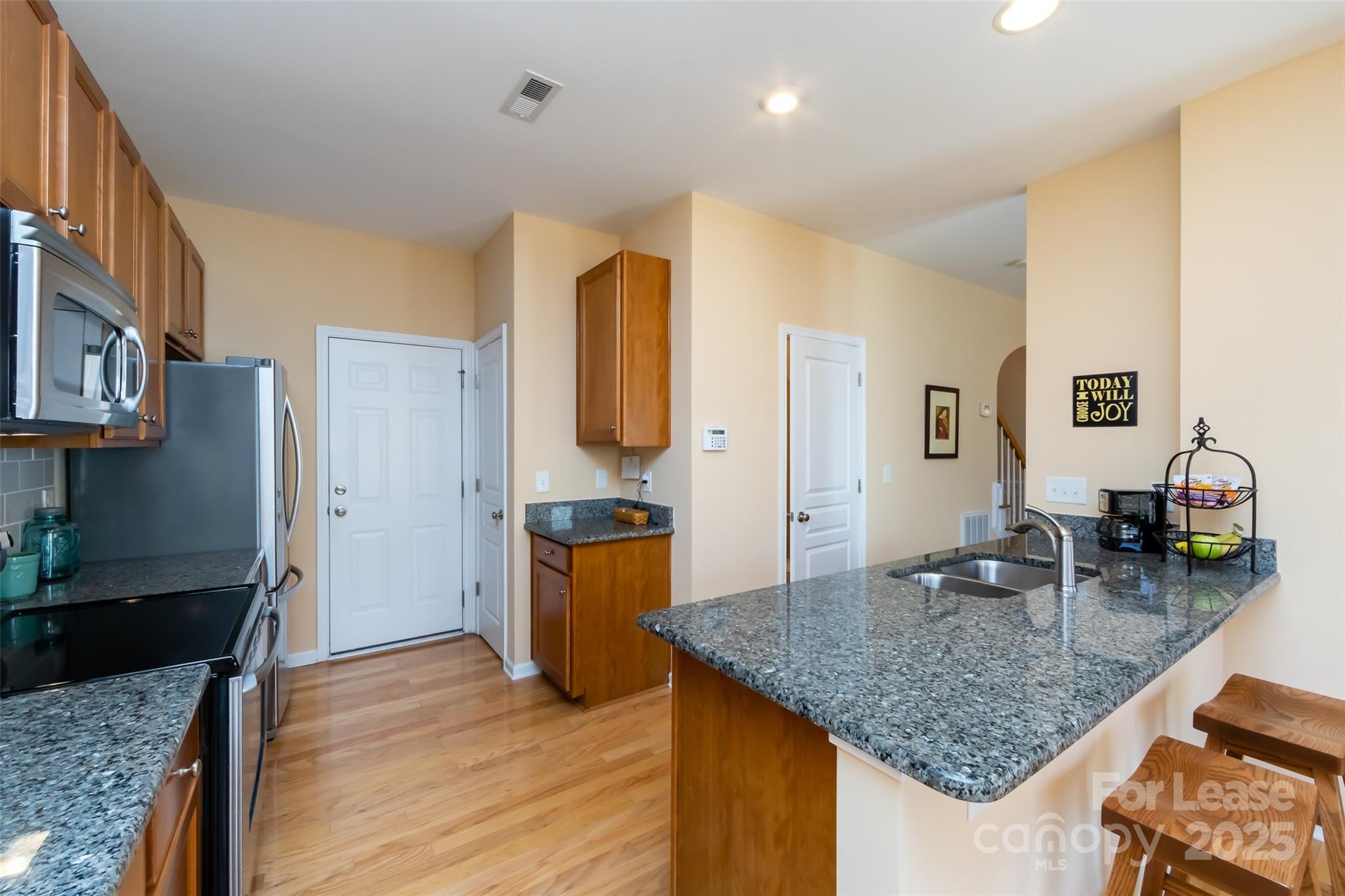 Property image 5 of 1042 Kensrowe Lane in Callonwood, Stallings, NC 28104