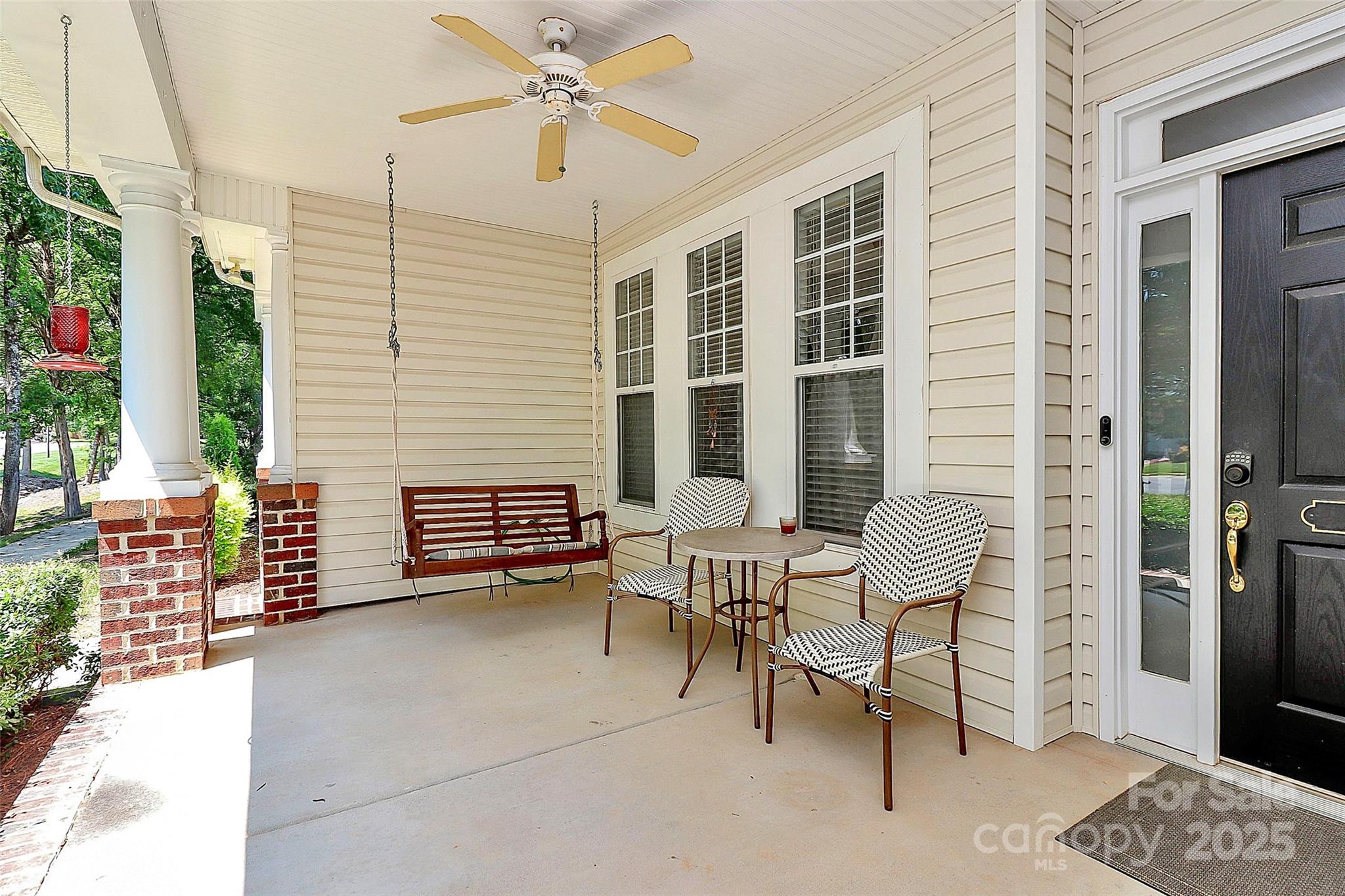 Property image 3 of 2044 Gable Way Lane in Chestnut Oaks, Matthews, NC 28104