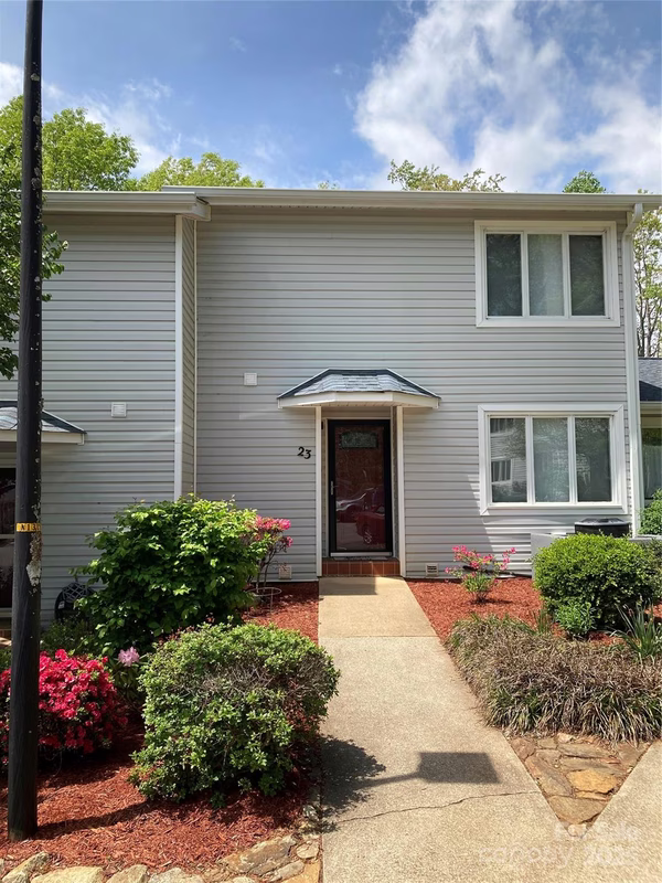 23 Hollybrook Drive