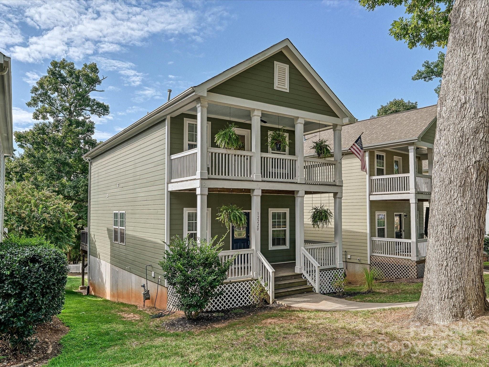 Property image 2 of 12220 Huntersville Concord Road in Vermillion, Huntersville, NC 28078